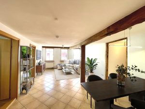 Mehr über den Artikel erfahren 🔥<span style='color:#FF0000;'>PROVISIONSFREI! ✅</span>Historisches Flair trifft modernen Chic: Ihr neues Zuhause im Herzen Metzingens – in nur einer Minute im Shoppingparadies – attraktive Renditemöglichkeiten für Kapitalanleger
