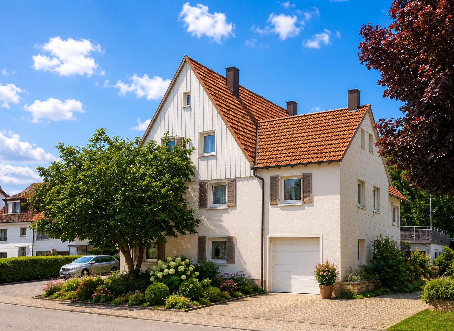 Du betrachtest gerade <span style='color:#FF0000;'>VERKAUFT! </span>*Handwerker aufgepasst* Geräumiges Haus mit Potenzial